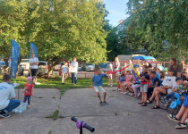 На территории ТОС №16 поселка Мостоотряд состоялось праздничное мероприятие для жителей «Всем двором!»