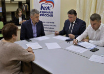 Олег Лавричев, Юрий Балашов и Александр Иванов провели совместный прием граждан