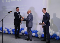 Владимир Тарасов и Татьяна Скоробогатова приняли участие в праздничном концерте, посвященном Всероссийскому дню отца