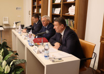 Олег Лавричев принял участие в работе дискуссионной площадки  «Открытый диалог - приоритеты Нижнего Новгорода»