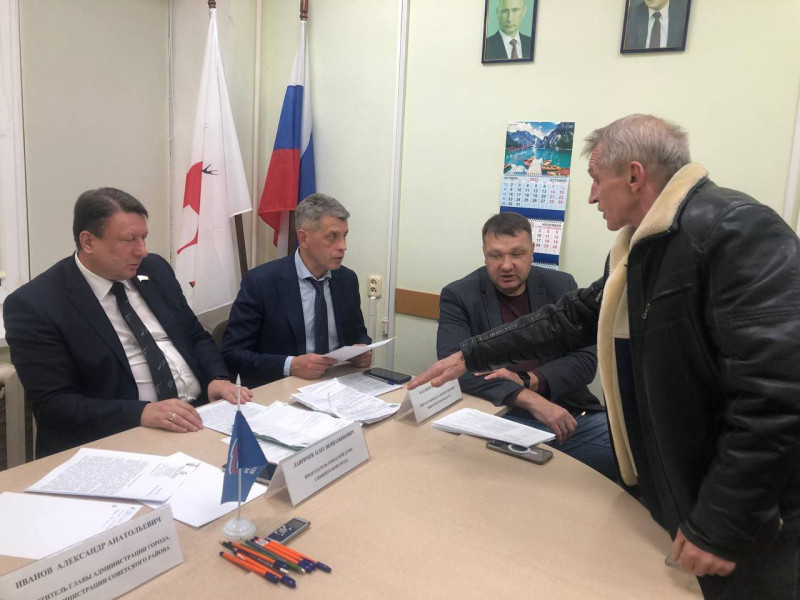 Олег Лавричев провел очередной прием граждан совместно  с Юрием Балашовым и Александром Ивановым
