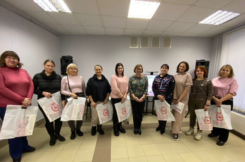 Ольга Балакина поздравила многодетных матерей с праздником