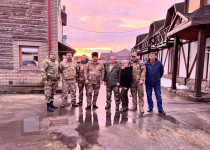 Участники народного движения «Нижегородское ополчение-2022» во главе с Олегом Лавричевым доставили очеред