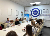 photo_5255705812184191678_y