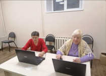В ТОС № 3 продолжаются компьютерные курсы для людей старшего возраста