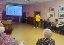 В библиотеке им. А.С. Макаренко прошел урок когнитивного здоровья для жителей ТОС № 10 «Мончегорский»
