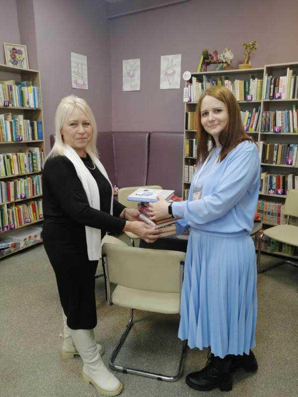 Жители ТОС № 16 поселка Мостоотряд приняли участие в акции книгодарения