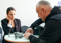 Оксане Смолиной передали квадрокоптер для нужд бойцов СВО