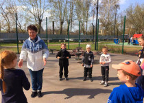 На территории ТОС №10 «Мончегорский» состоялась экологическая игровая программа «Это Земля твоя и моя!»