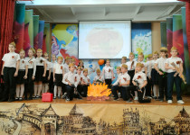 На территории ТОС № 5 прошел фестиваль военно-патриотической песни «Красная гвоздика»