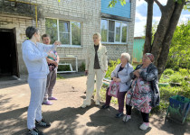 Анна Татаринцева провела выездное совещание в поселке Кудьма