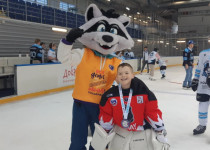 Владимир Амельченко оказал адресную помощь  игроку команды по следж-хоккею