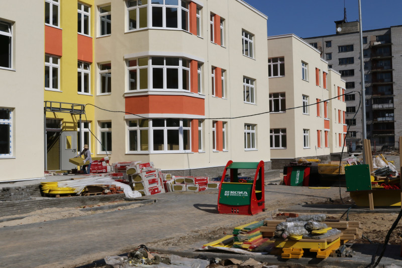 «Строительство жилья путем реализации КРТ позволит быстрее расселить аварийные и ветхие дома и обеспечить новые микрорайоны детскими садами и школами», – Михаил Иванов