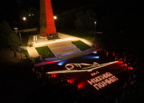 Депутаты городской Думы приняли участие в акции  «Огненные картины войны»