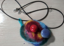 В ТОС № 4 прошел мастер-класс по сухому валянию из шерсти