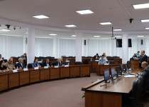 Комиссия по социальной политике ознакомилась с комплексом мероприятий, проведенных в системе образования, культуры и спорта за летний период