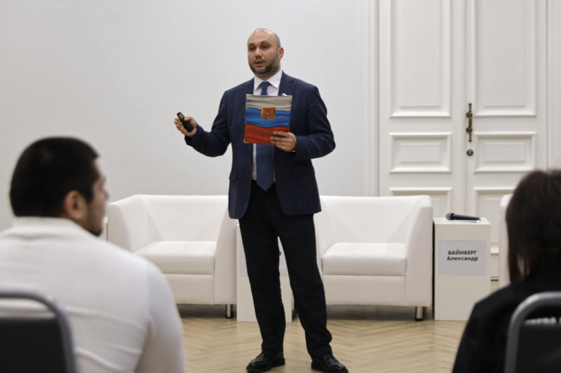 Владимир Поддымников-Гордеев презентовал спортивные проекты