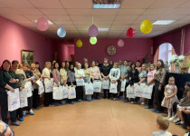 Праздничные мероприятия к Дню матери прошли в ТОС Автозаводского района