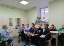 ТОС № 3 провел встречу жителей в клубе «Мир позитива»