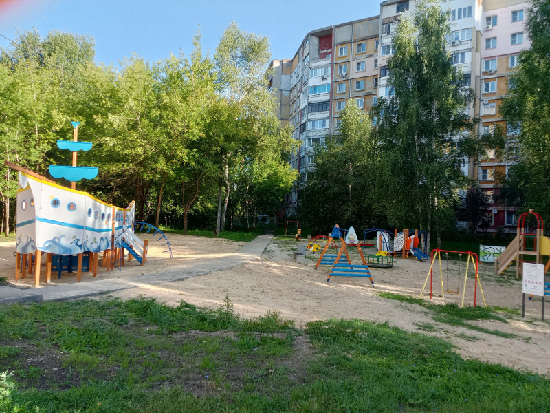 Приобретение и установка малых архитектурных форм по ул.Зайцева между д.20-д.23