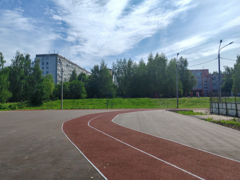 Резиновое покрытие беговой дорожки Школа 22