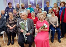 В библиотеке им. К.М. Станюковича прошел творческий вечер для жителей ТОС №10 «Мончегорский»