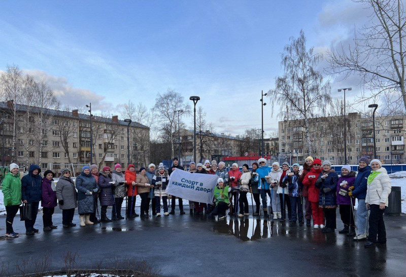 На территории ТОС № 1 проходят спортивные занятия в рамках проекта «Спорт в каждый двор»