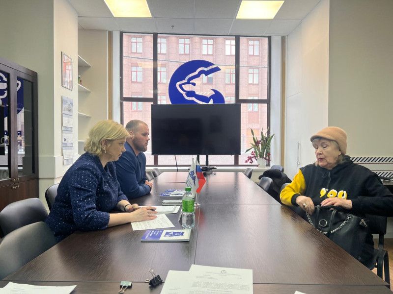 Елена Аржанова провела личный прием заявителей