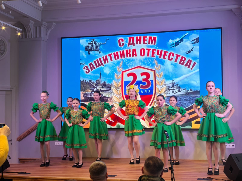 На территории ТОС № 6 состоялся праздничный концерт в честь Дня Защитника Отечества