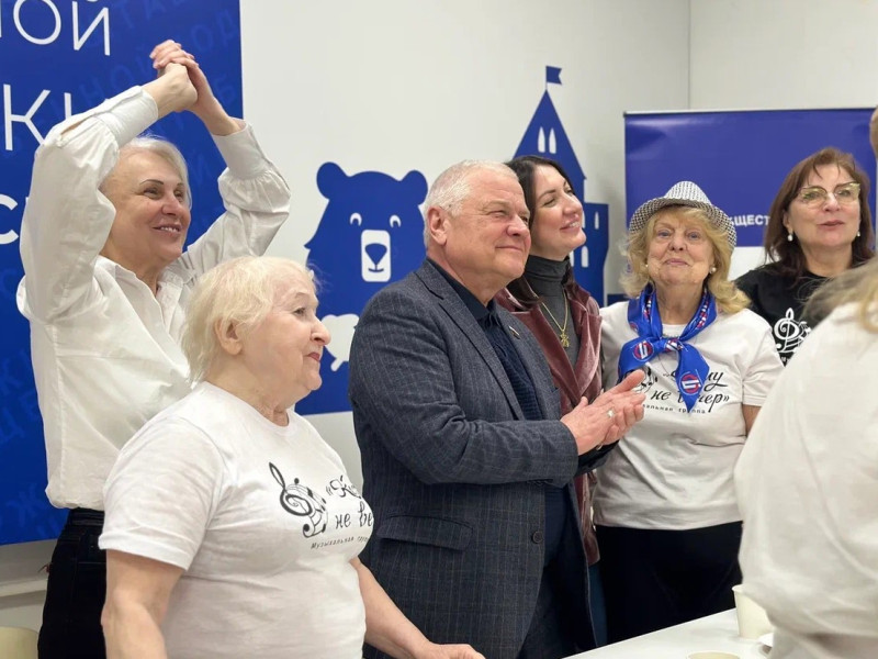 «Несмотря на расстояние, у нас с активистами Союза пенсионеров города Харцызска много общего», - Владимир Тарасов