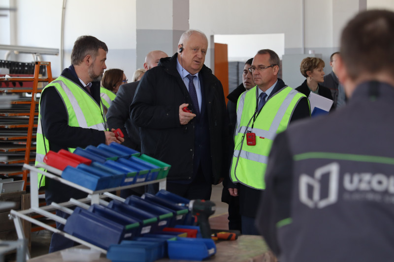 «Обобщенный опыт субъектов промышленности способствует личностному  и профессиональному развитию молодых специалистов», - Евгений Чинцов