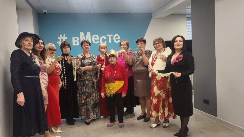 Праздничные мероприятия к Международному женскому дню прошли в Автозаводском районе