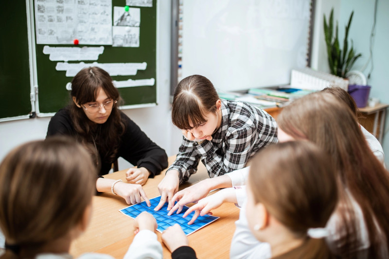 Интеллектуальные игры «Освобождение Крыма» прошли в нижегородских школах при поддержке Марии Самоделкиной