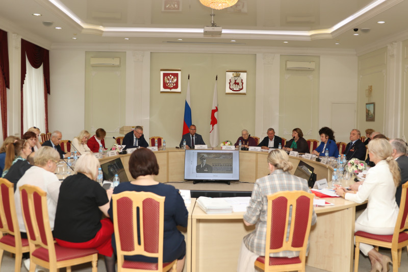Евгений Чинцов провел очередное заседание Комитета по увековечению памяти  выдающихся личностей и исторических событий