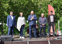 Владимир Тарасов: «Книжный парк стал еще одной благоустроенной площадкой, где нижегородцы могут отдохнуть с детьми»