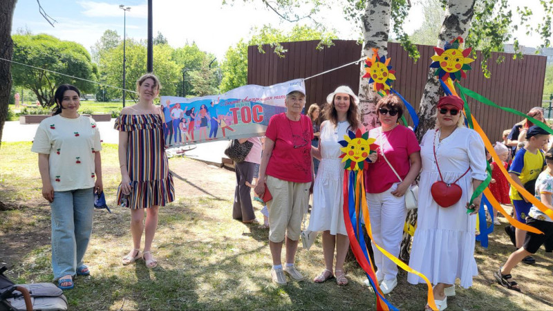 На территории ТОС № 10 «Мончегорский» прошли мероприятия, посвящённые Дню защиты детей и Дню соседей