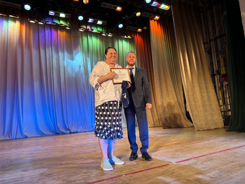 Николай Чернышов поздравил работников социальной сферы с их профессиональным праздником