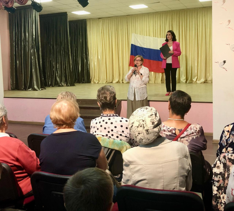 Ольга Балакина поздравила жителей округа с наступающим Днем России