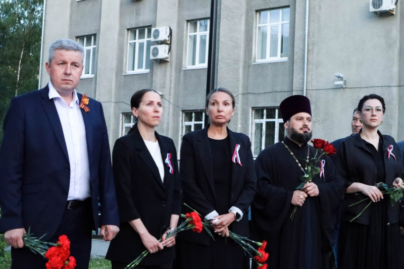 Депутаты Городской Думы Нижнего Новгорода приняли участие в мероприятии «Свеча Памяти»