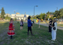 «Всем двором» в ТОС им. Валерия Чкалова