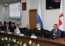 Члены депутатского объединения партии «Единая Россия» в городской Думе  Нижнего Новгорода обсудили реализацию проекта «Вам решать!»