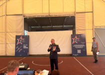 В день ВДВ Евгений Чинцов провел «Урок мужества» в лагере «Хочу стать десантником»