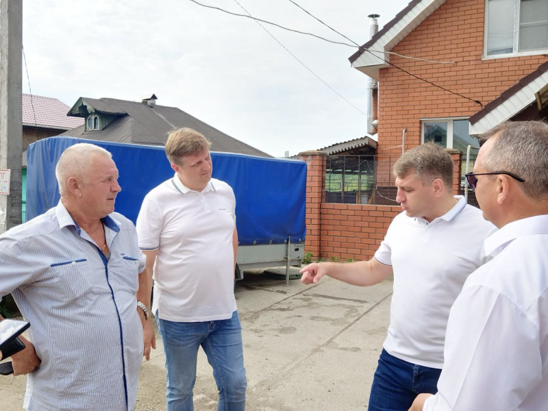 Депутаты городской Думы осуществляют мониторинг реализации проекта «Вам решать!»