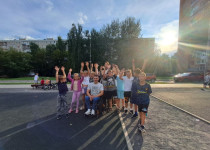 Празднично‑спортивный День физкультурника в сквере им. Прыгунова