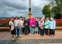 Экскурсия по городу для жителей ТОС микрорайона по улицам Коминтерна-Свободы и поселка Володарский