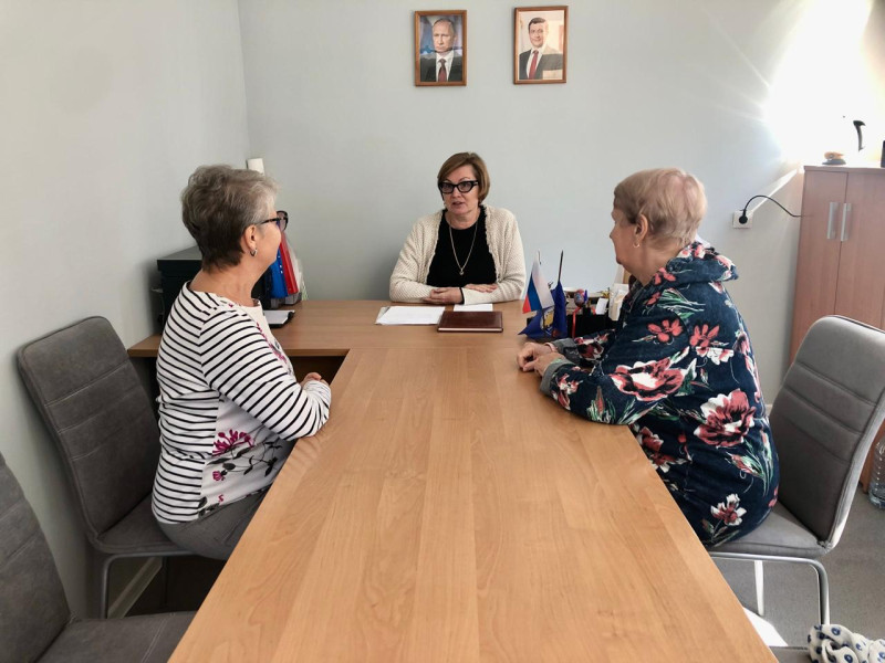 Балакина Ольга провела прием граждан на округе