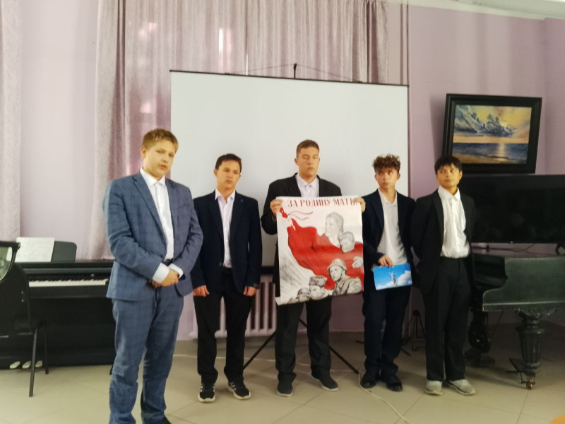 Конкурс «Голосом военного плаката»: память и искусство