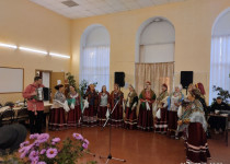 Теплый праздник для серебряного возраста в микрорайоне «Доскино»