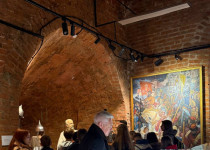 photo_5424702630569048788_y