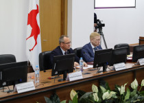 Депутаты приняли Порядок предоставления помещений  для встреч с избирателями